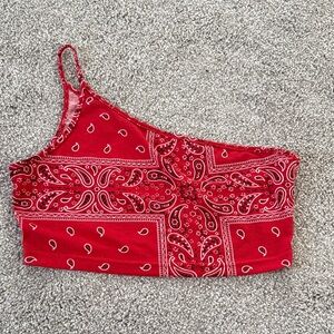 SHEIN Red Bandana Print Asymmetrical Crop Top